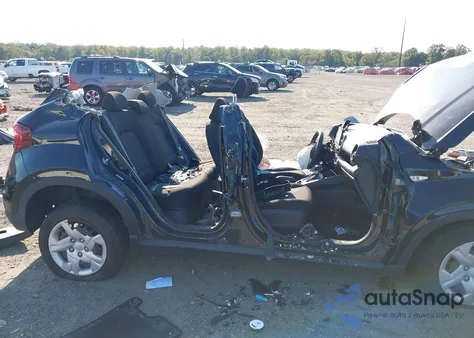 2020 Hyundai Venue Se z USA, uszkodzony, nr VIN KMHRB8A32LU039478